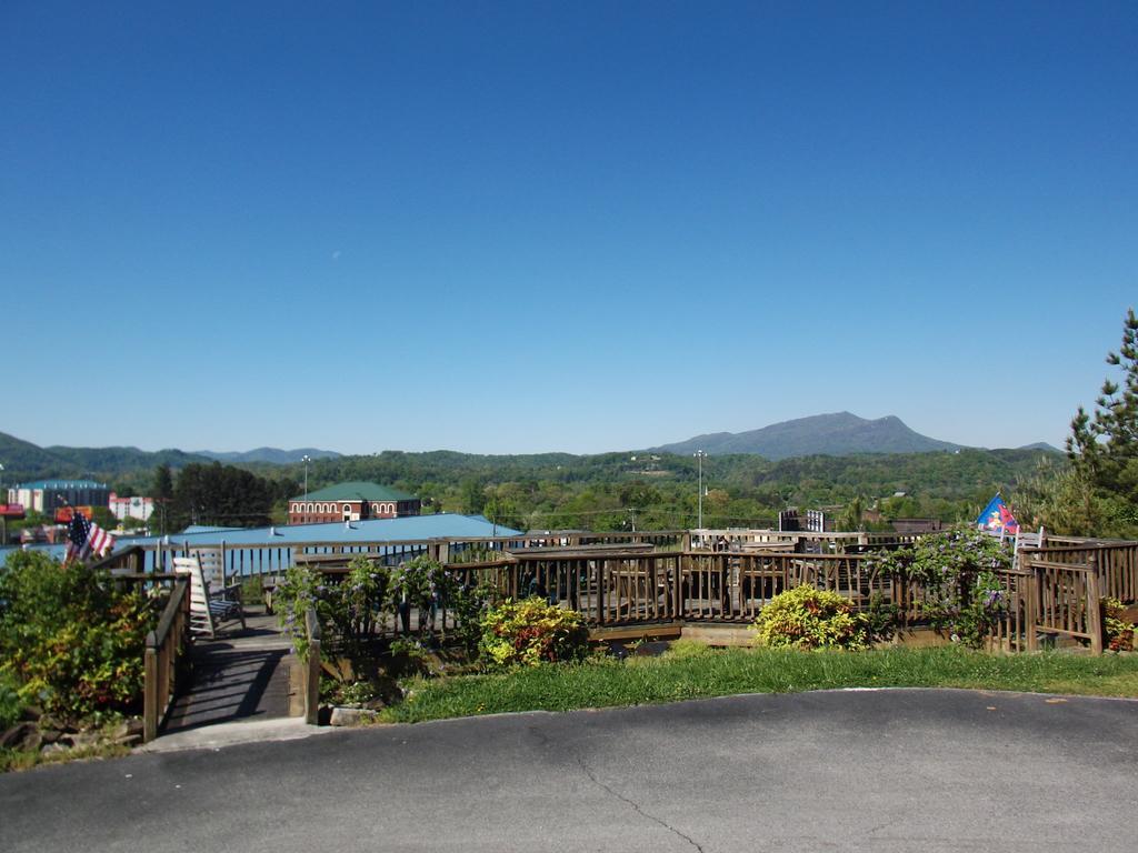 Hotel Pigeon Forge (Adults Only) Exterior photo